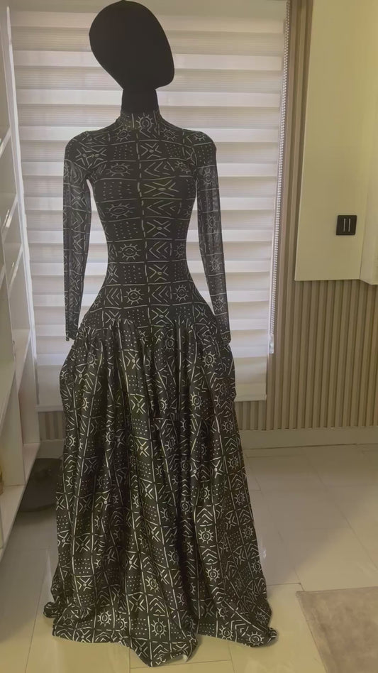 Lily mesh dress (in black)