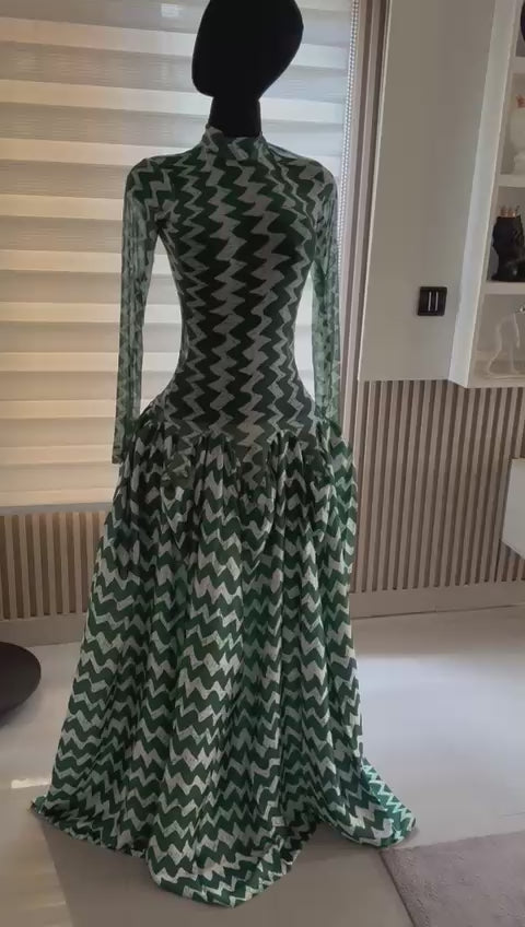 Lily mesh dress (in white and green zigzag)