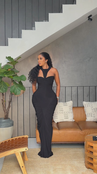 Seyi gown (black)